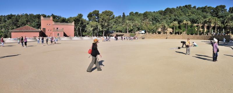 グエル公園の中央広場