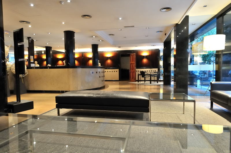 宿泊ホテル　デルビー　[Hotel Derby Barcelona] (ロビー) 