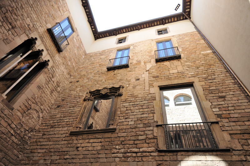 ピカソ美術館 [Museu Picasso] の中庭