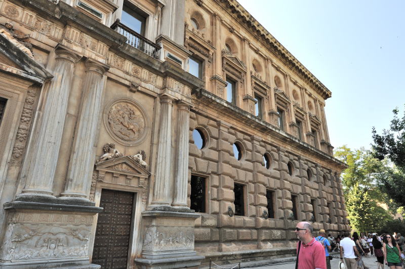 カルロス５世宮殿[Palacio de CarlosV]