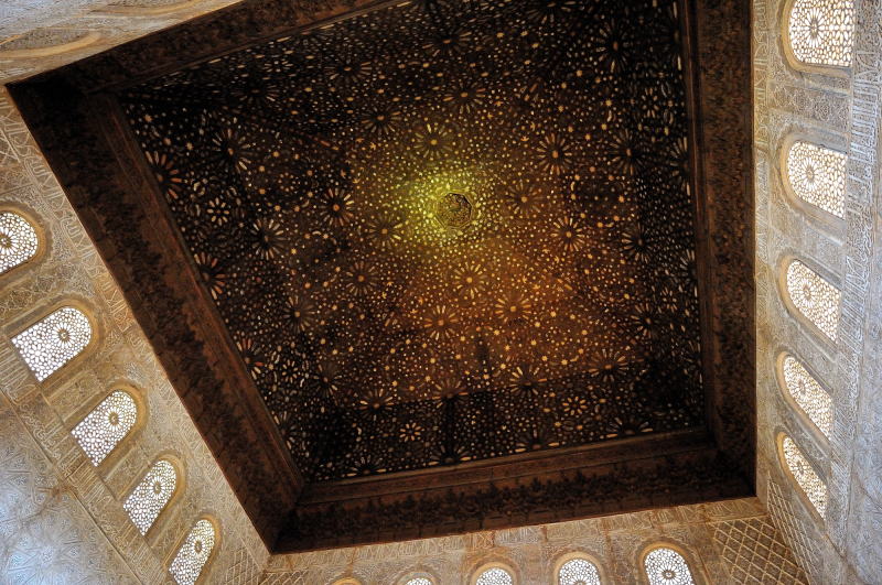 大使の間[Salón de Comares]