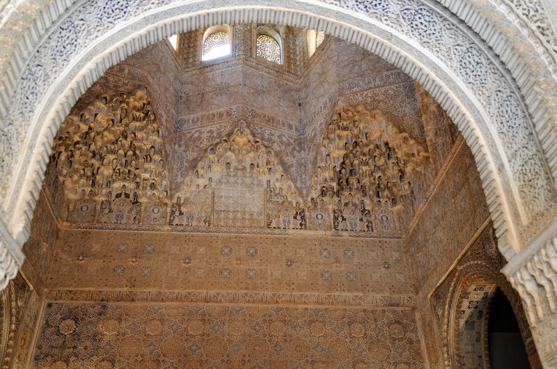 アベンセラーヘ家の間[Sala de los Abencerrajes ]