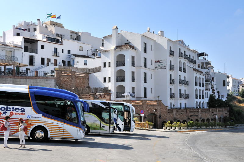 フリヒリアナ[Frigiliana]の駐車場