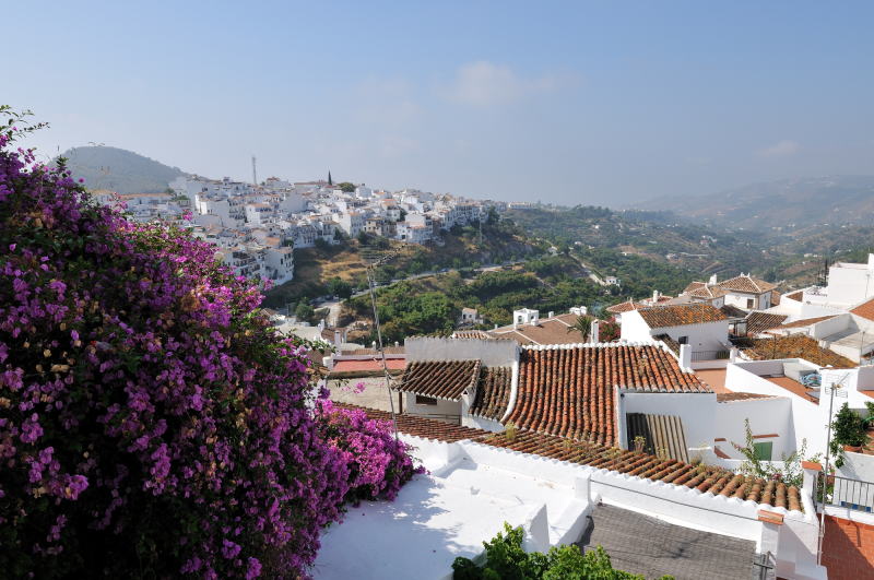 フリヒリアナ[Frigiliana]の展望所からの眺め