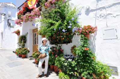 ミハスで最も美しいと言われている、サン・セバスチャン通り[Calle San Sebastián]