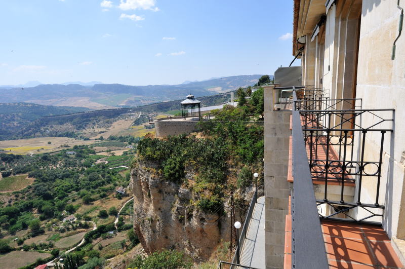 パラドール・デ・ロンダ[Parador de Ronda]の客室からの景観