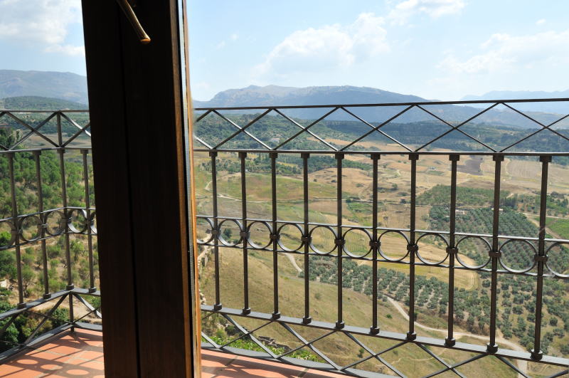 パラドール・デ・ロンダ[Parador de Ronda]の客室からの景観