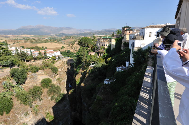 旧市街側にある展望所からの景観