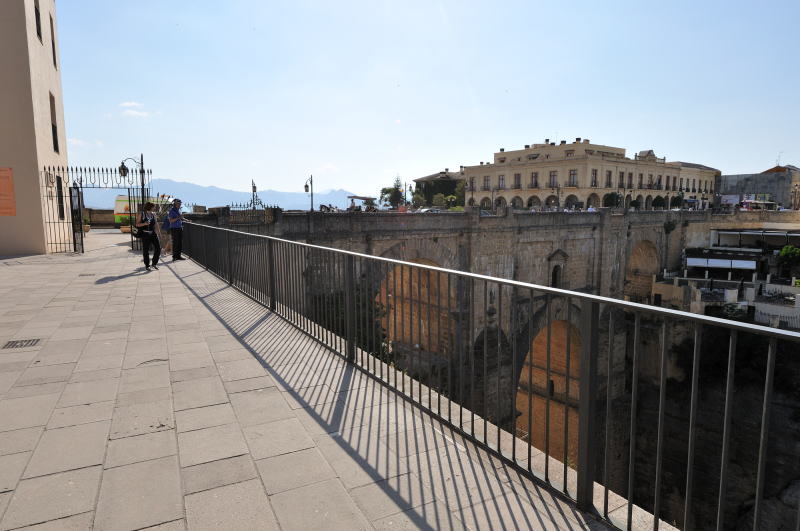 旧市街側にある展望所からの景観