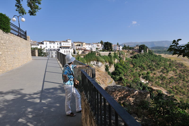 パラドール・デ・ロンダ[Parador de Ronda]脇の遊歩道