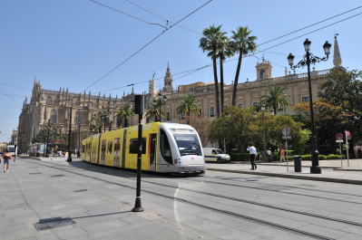 コンスティトゥシオン通り[Av.de la Constitucion]