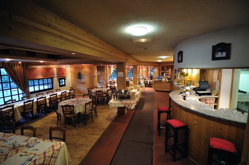 ホテル ル プリウレ [hotel Le Prieure]のレストラン(シャモニ)