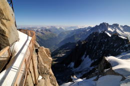 エギーユ・デュ・ミディ[Aiguille du Midi]展望台(シャモニ)