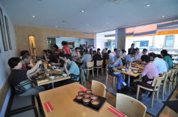 シャモニの日本料理店「さつき」店内(シャモニ)