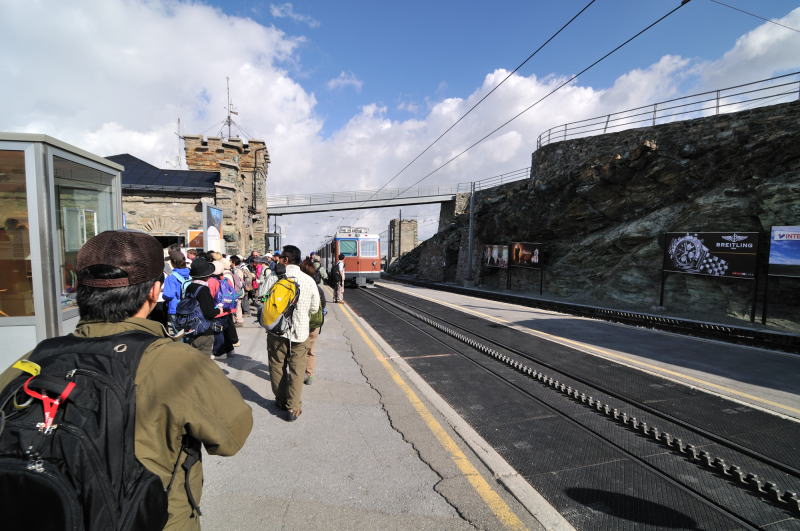 終点のゴルナーグラート駅