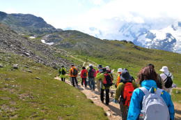 ローテンボーデン駅(ゴルナーグラート登山電車)で下車(ハイキング)