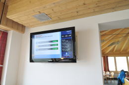 リッフェルベルク駅近傍のレストラン内