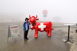 リッフェルベルク駅近傍の souvenir shop 前
