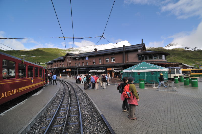 クライネ・シャイデック駅 [Kleine Scheidegg 2061m]