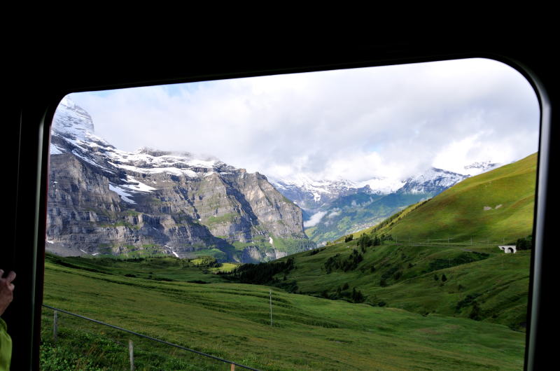 ユングフラウ鉄道 [JUNGFRAUBAHN](車窓からの風景)