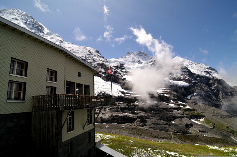 アイガーグレッチャー駅からの眺め