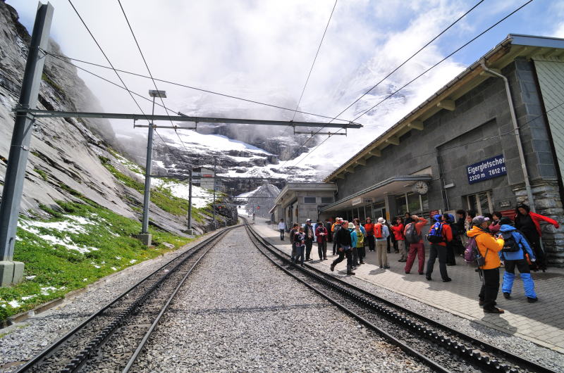 アイガーグレッチャー駅 [Eigergletscher 2320m]
