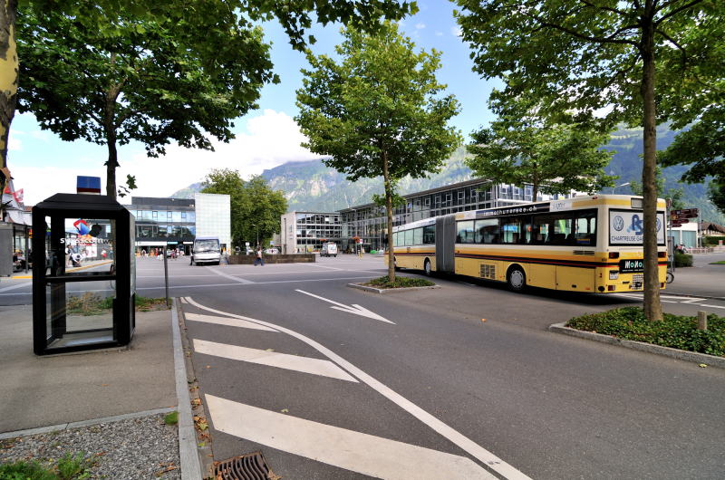インターラーケン・オスト駅前風景