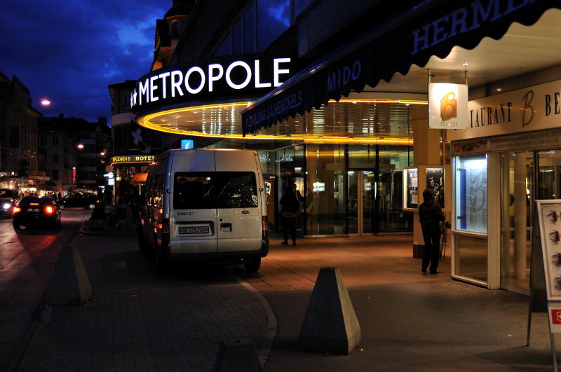 ホテル「メトロポール」