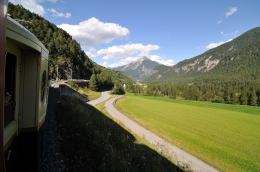 アルパイン・クラシック・プルマン・エクスプレスの右車窓から「前方」