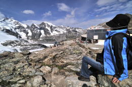 ディアヴォレッツァ[Diavolezza 2978m]展望台の周辺