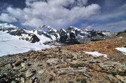 ディアヴォレッツァ[Diavolezza 2978m]展望台の周辺