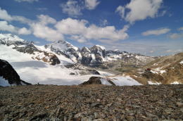 ディアヴォレッツァ[Diavolezza 2978m]展望台の周辺