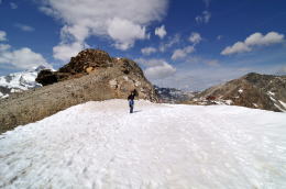 ディアヴォレッツァ[Diavolezza 2978m]展望台の周辺