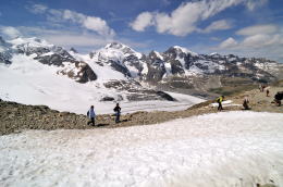 ディアヴォレッツァ[Diavolezza 2978m]展望台からの眺望