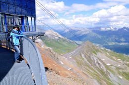 ピッツ・ネイル駅 [Piz Nair 3030m]からの眺望