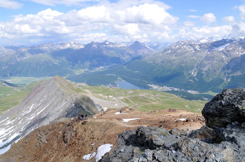 ピッツ・ネイル[Piz Nair]山頂からの眺望