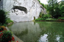 ライオン記念碑[Löwendenkmal](ルツェルン)