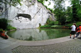 ライオン記念碑[Löwendenkmal](ルツェルン)