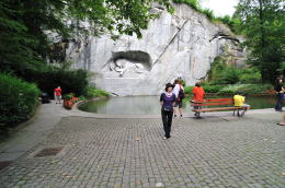 ライオン記念碑[Löwendenkmal](ルツェルン)