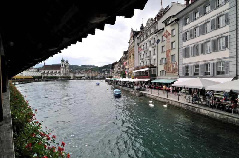 カペル橋[Kapellbrücke](ルツェルン)