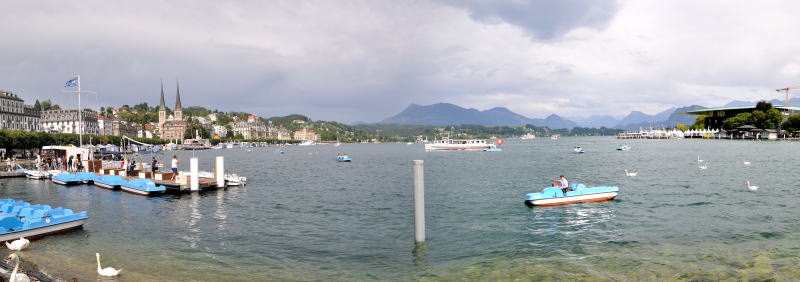 フィアヴァルトシュテッテ湖[Vierwaldstätter See](ルツェルン)