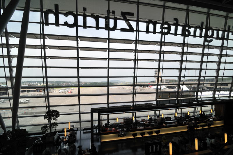 チューリッヒ国際空港[Flughafen Zürich] (チューリヒ)