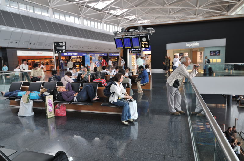 チューリッヒ国際空港[Flughafen Zürich] (チューリヒ)