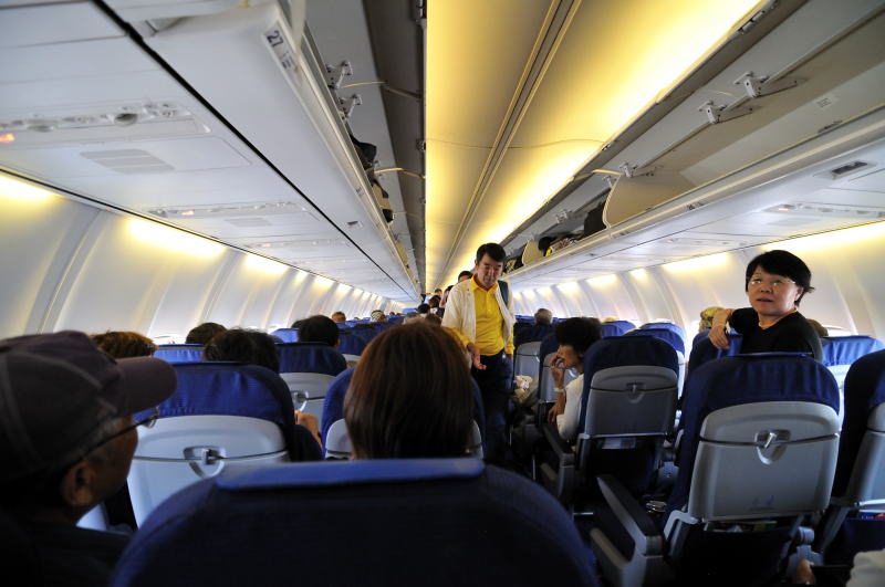 乗り継ぎ空港のスキポール[Schiphol]へ向かう (チューリヒ)